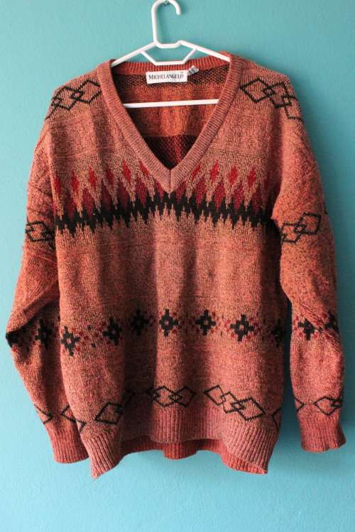 Vintage Red Knit (Medium / Large)