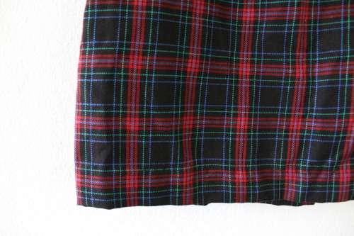 Vintaage 90's Tartan Skirt (Waist 30cm)