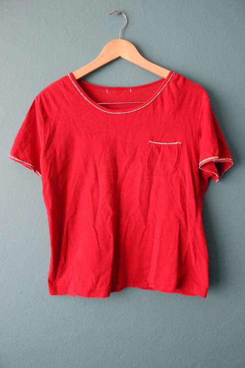 Red Vintage T-Shirt (Large / XL)