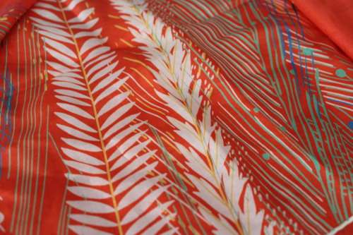 Vintage 100% Pure Silk Scarf (70 x 70cm)