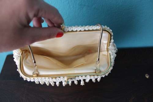 Stunning Vintage Beaded Handbag (16 x 21cm)