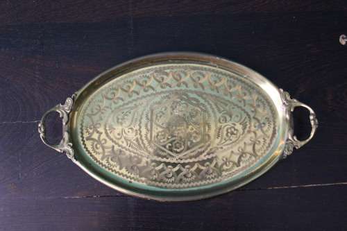 Vintage Oval Brass Tray (15 x 23cm)