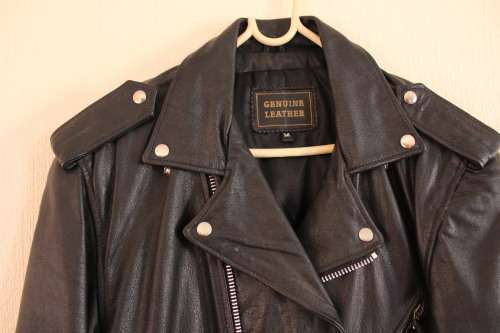 Stunning Thick Vintage Genuine Leather Jacket (Medium)