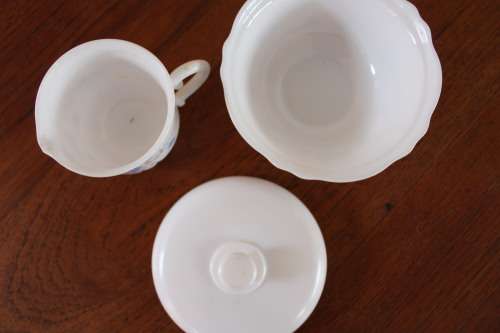 Vintage Milk Glass Sugar Bowl and Milk Jug (See description)