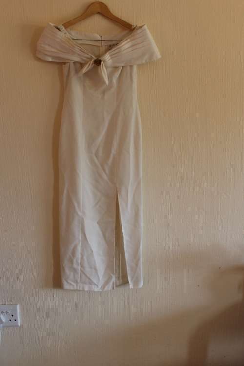 Vintage White 80's Dress (Size 8)