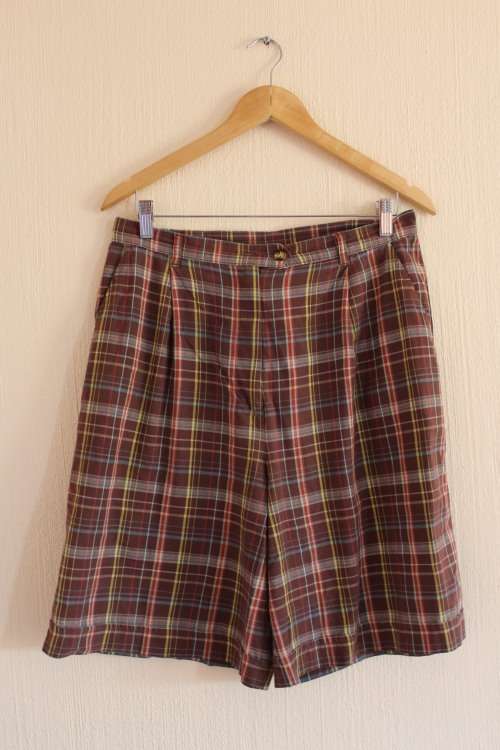 Vintage Brown Check Short (Size 16)