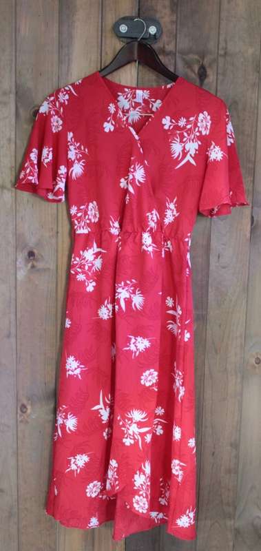 Vintage Red and White Blossom Print Dress (Size 8)