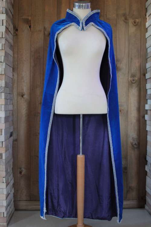 Stunning Blue Velvet Cape with Silver Lining (Free Size)