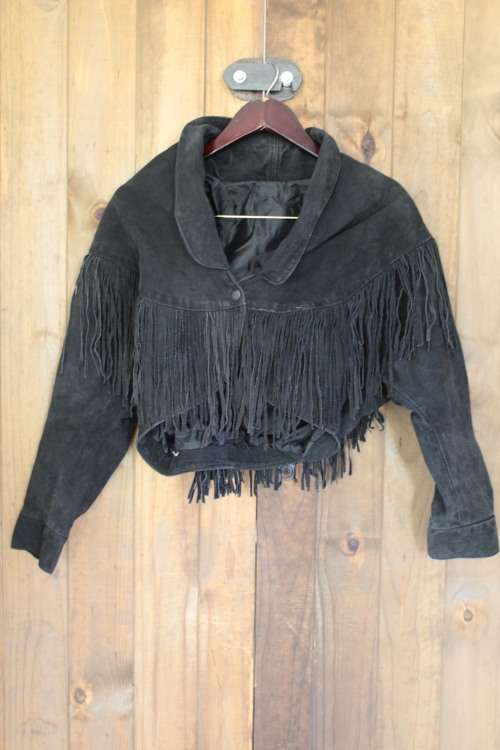 Black Leather Cropped Vintage Jacket (Medium / Large)