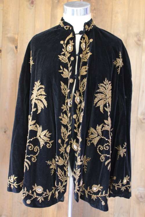 Gorgeous Black Vintage Beaded Cape (Free Size)