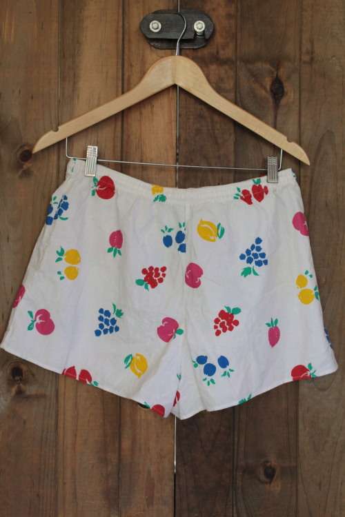 VIntage Fruity Shorts (Will fix XS / Small - size on label is 14 to 16cm)