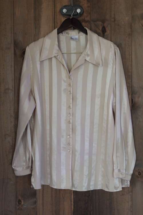 Gold & Light Yellow Button Up Shirt (Large)