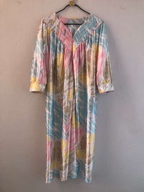 Vintage Pastel Nightgown (Large / XL)