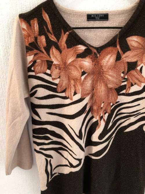 Floral Knit Top by Miladys (Size 10 / 34)