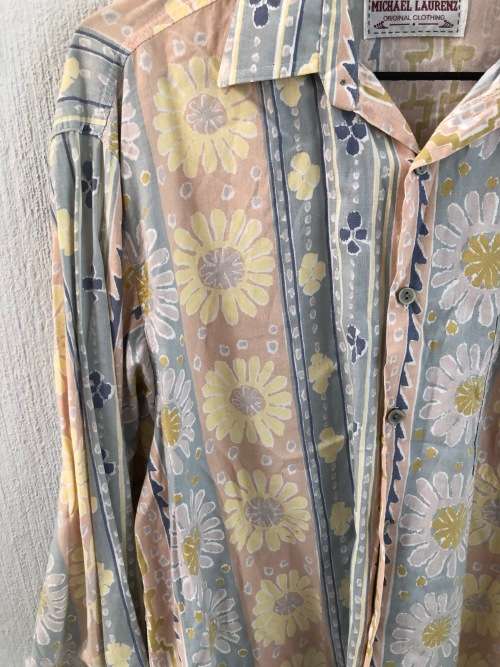 Vintage Pastel Pink and Blue Button Up Shirt (Medium / Large)