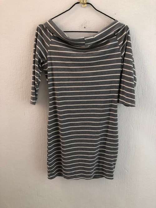 Modern Grey and White Dress (XXL)
