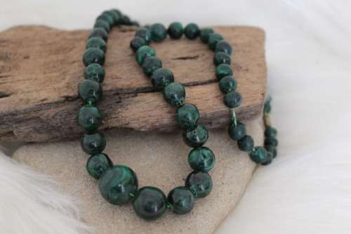 Vintage Necklace with Malachite beads (Total length of 55cm)