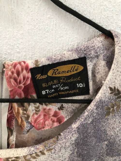 Vintage Grey Floral Top (Medium / Large)
