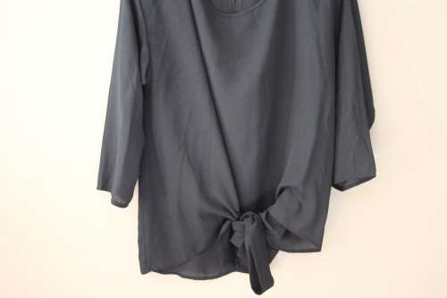 Black Top Ties to the Side (Size 34)