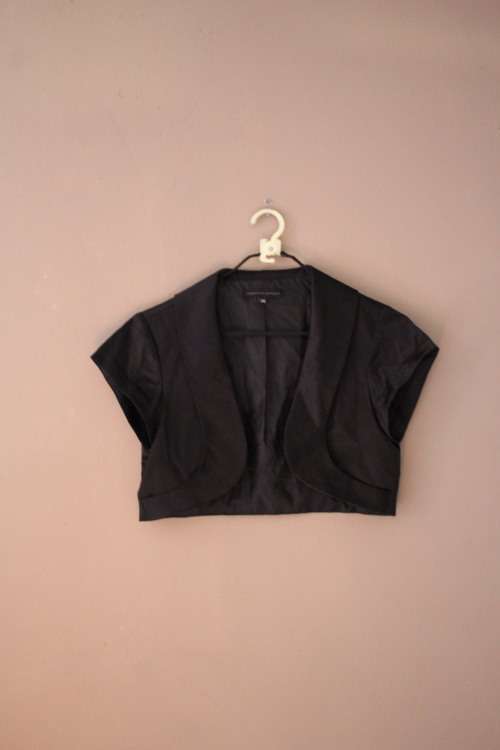 Cute Bolero by Truworths Glamour (Size 36)