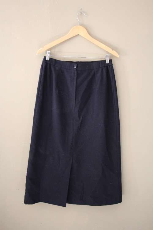 Vintae Navy Blue Flannel Skirt (Size 12 - measures 36cm from left to right at top most part)