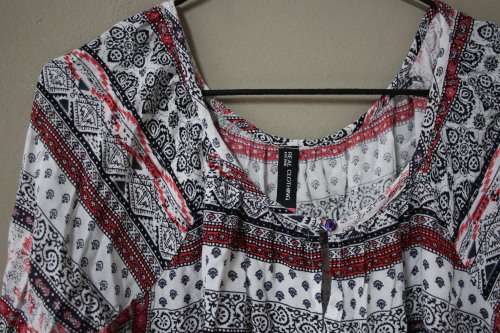 Boho Top - Red, white and black (XL)