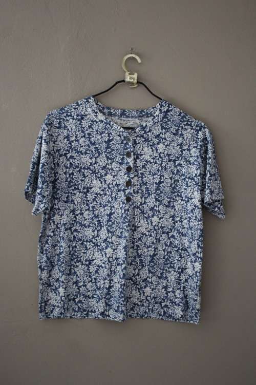 Blue and White Vintage Top (Medium / Large)