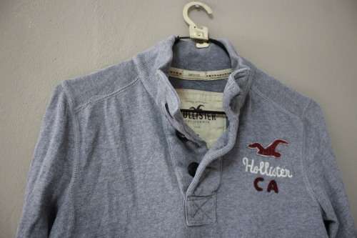 Grey Hollister Sweat Top (Small)