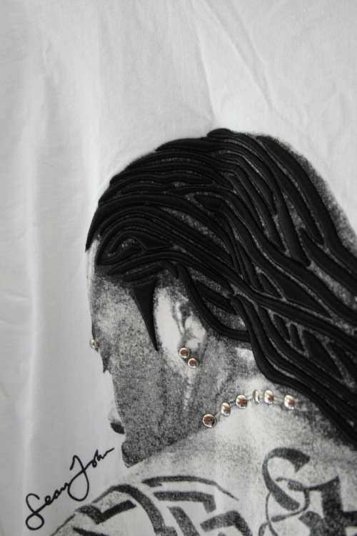 White T Shirt by Sean John (Large)