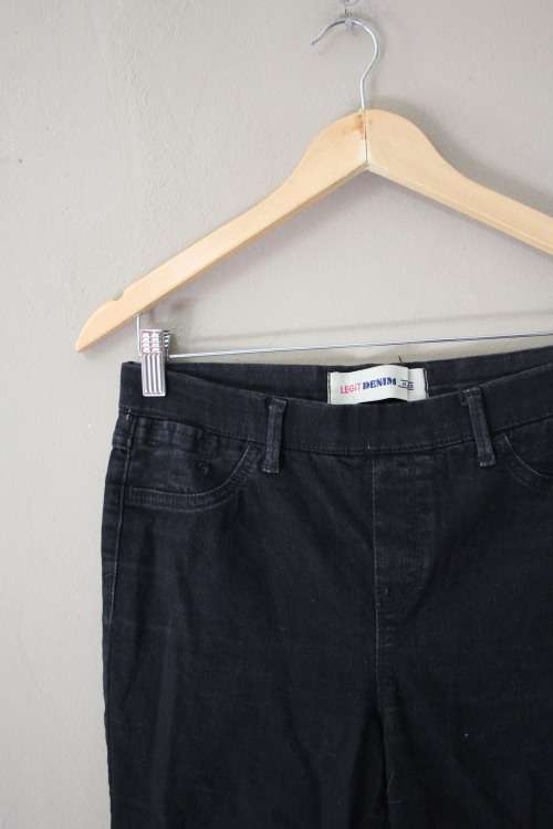 Black Denim Jeggings by Legit (Size 8)