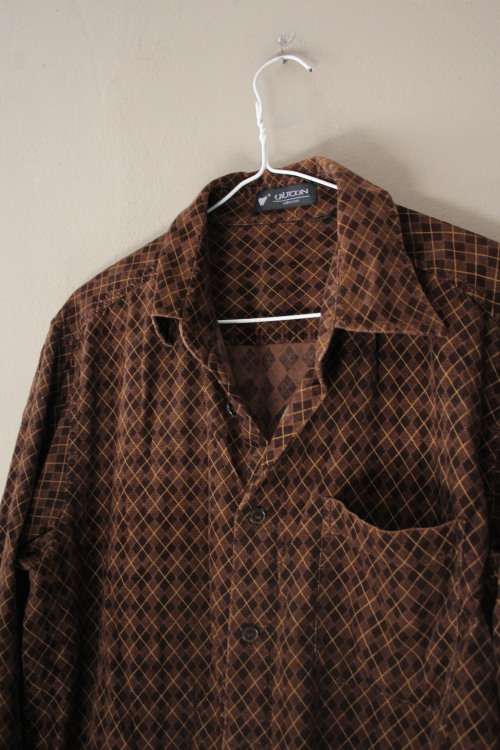 Vintage Retro Shirt (Large)