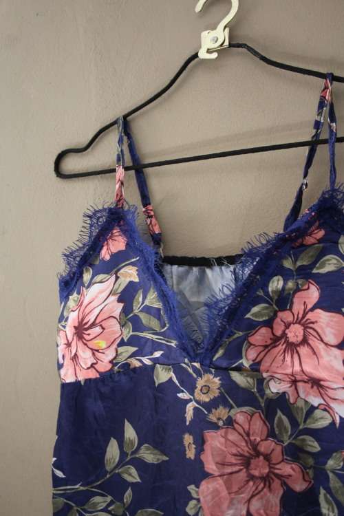 Vintage Blue Floral Cami (Meduim / Large)