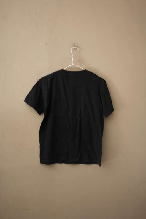 Black Levis T Shirt (Medium)