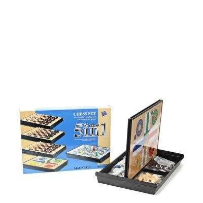 CHESS SET / 5 IN 1 GAMES / STIR UP CHILDS INTELLIGENCE