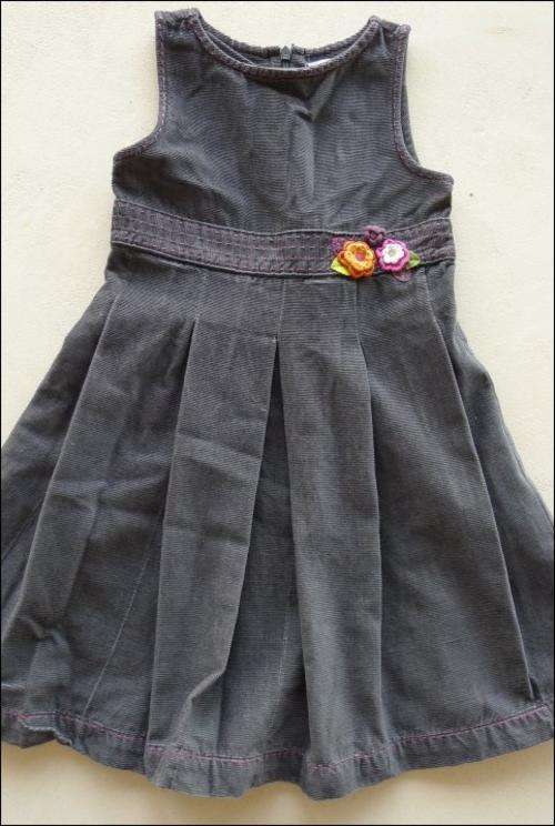 Gymboree Girl 5yrs box pleat corduroy pinafore dress - EXCELLENT used condition !