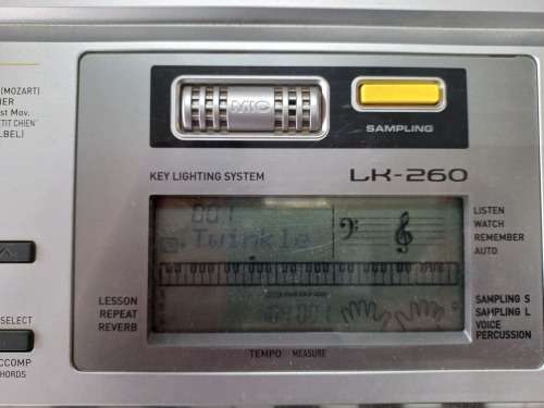 Casio LK260 keyboard + Stand