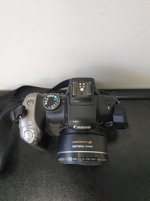 Canon SX20IS Camera
