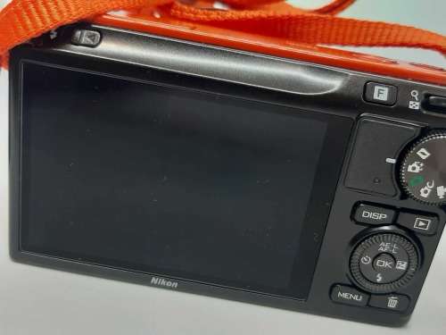 Nikon 1 J2 - Mirrorless Digital Camera