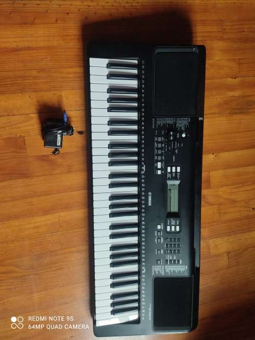 Yamaha PSR E363