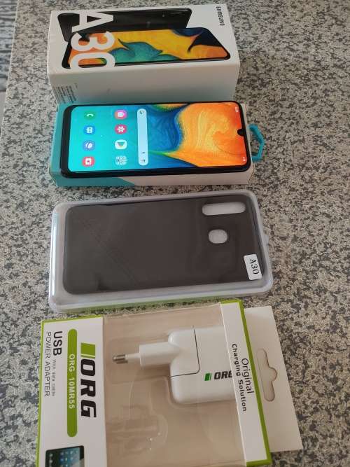 Samsung A30