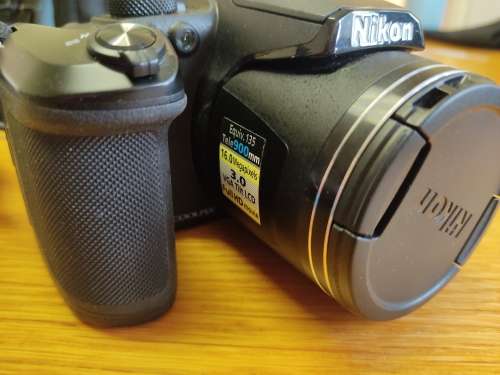 Nikon B500