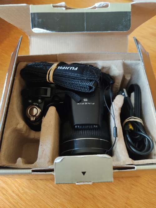 Fujifilm Finepix S3200