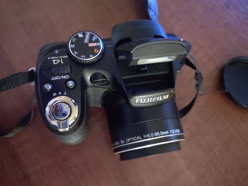 Fujifilm FinePix S2995 - 14MP - 18x zoom - Digital Bridge Camera