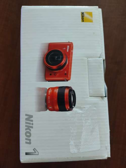 Nikon 1 J2 - Mirrorless Digital Camera