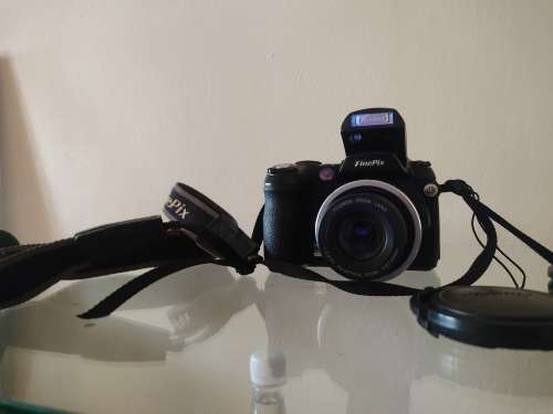 Fujifilm S5000