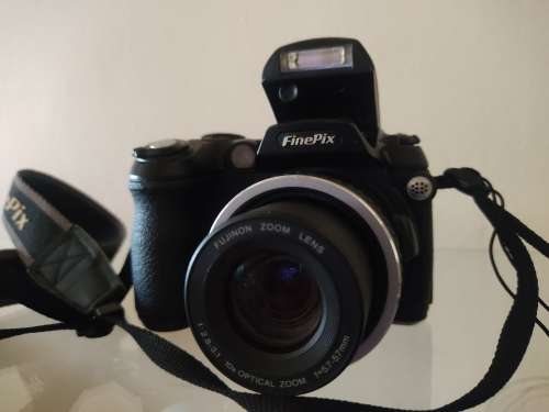 Fujifilm S5000
