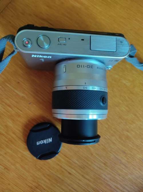 Nikon 1 J2 - Mirrorless Digital Camera