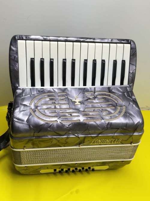 Vintage Fontanella Accordion