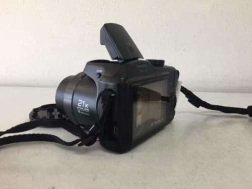 Panasonic DMC-LZ20 - 16MP - 21x Zoom - Digital Camera
