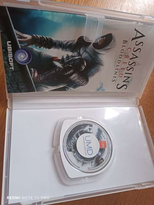 PSP Assassin`s Creed Bloodlines